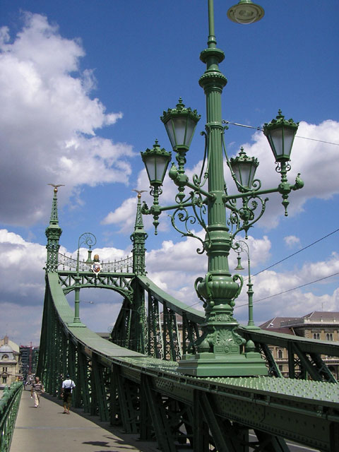 25 Budapešť, most Svobody (Szabadság hid), 05.07.11
